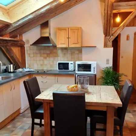 La Jolie Bergere Chalet *