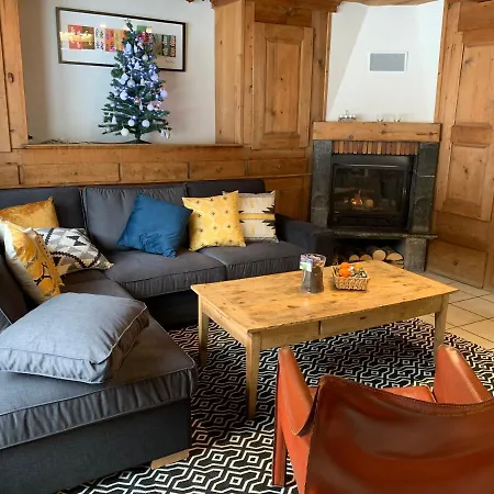 La Jolie Bergere Chalet *